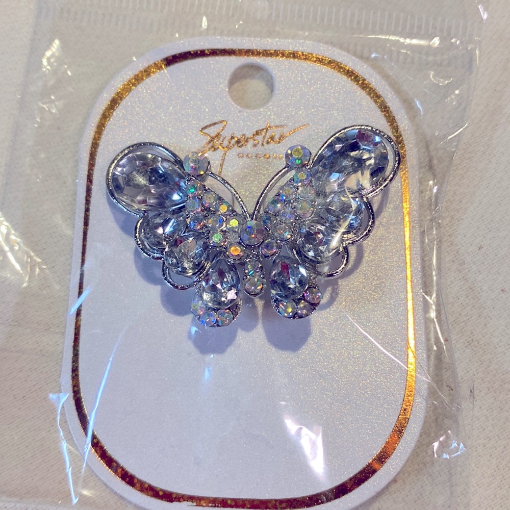 Brooch